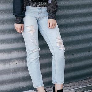 A&F Annie Girlfriend Jean